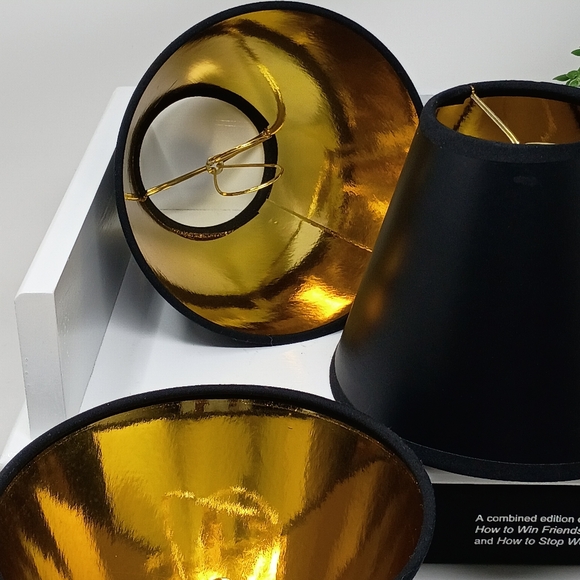 Sleek Black and Gold Decor Accents with Cylindrical Design - Picture 5 of 8